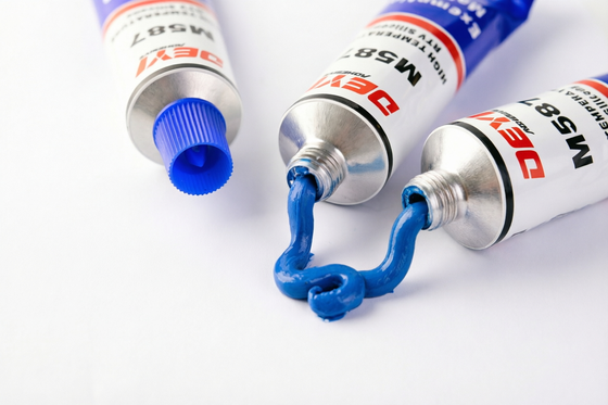 Professional Gasket Maker with High Temperature RTV Capabilities Designed for Sealing and Bonding in Industrial Settings